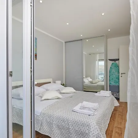 Apartments Marija Trogir Exterior photo