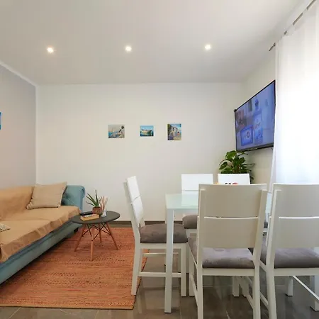 Apartments Marija Trogir Exterior photo